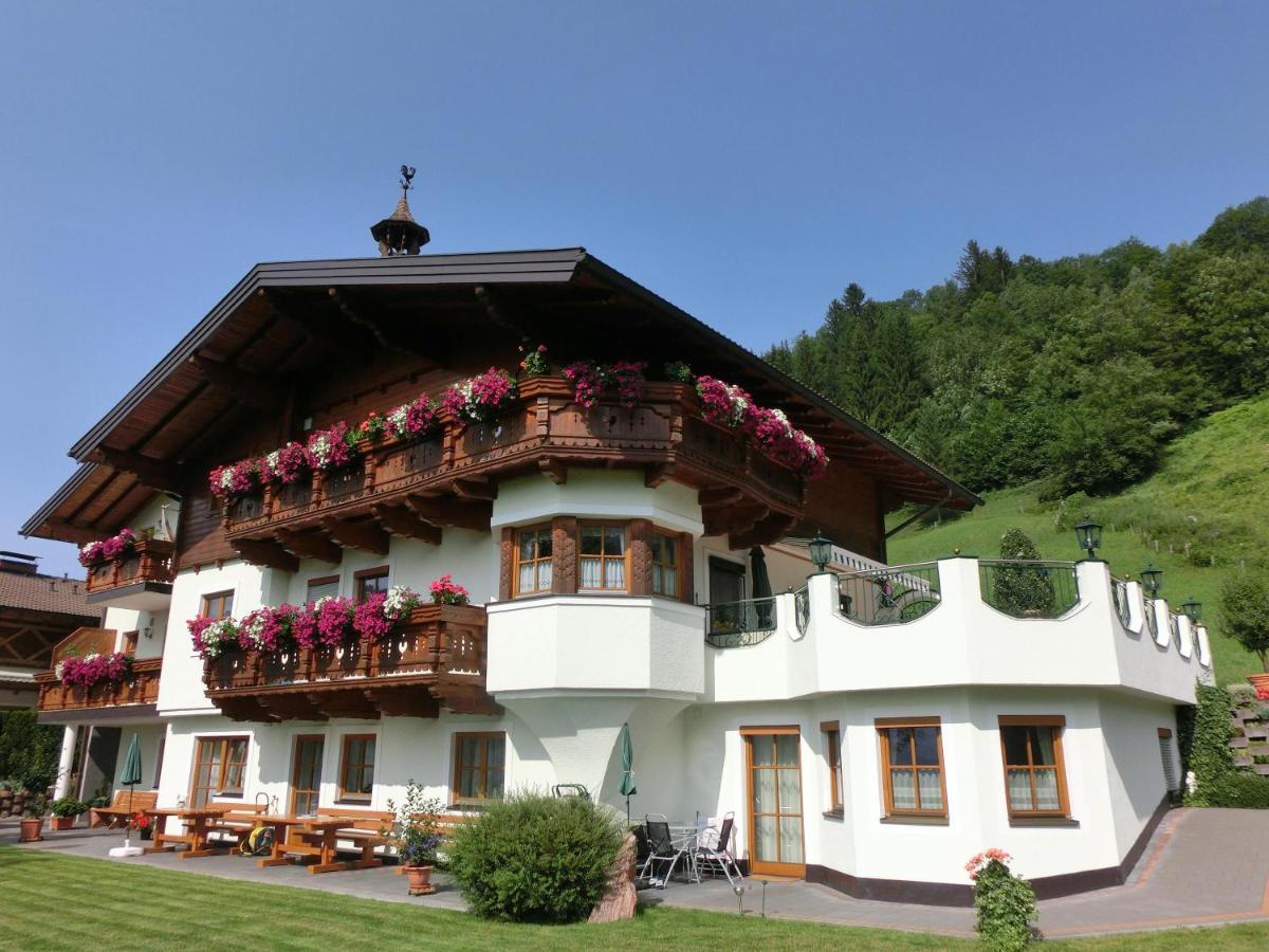 Landhaus Gruber Winter Alpendorf  Exterior photo